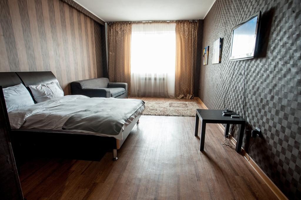 Апартаменты На Маркова Almaty Exterior photo